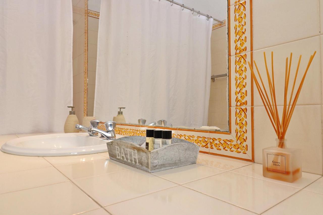 הוילה סאו מרטיניו דו פורטו Casa Do Terraco מראה חיצוני תמונה